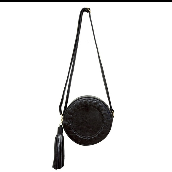 New Round Black Tassel Reto Boho Crossbody - Picture 2 of 8